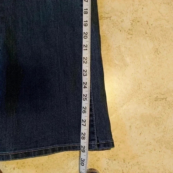 No Boundaries Womens size 13  Flare Leg  Denim Stretch Jeans - Picture 5 of 5